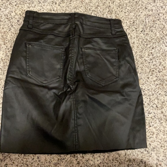 Pretty Little Thing Leather Skirt - Picture 3 of 3